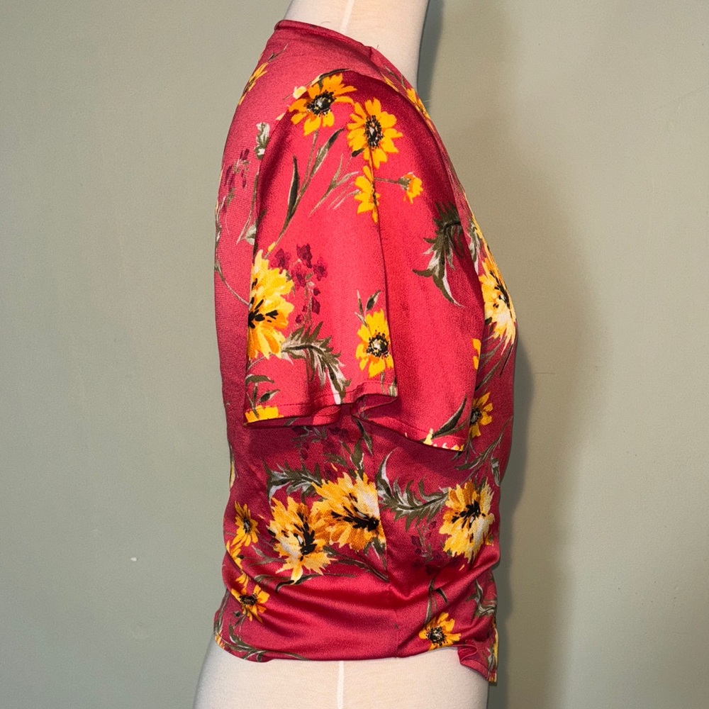 EXPRESS Elegant Floral Wrap Blouse - Burgundy and Yellow Size small - Picture 4 of 10